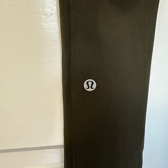 Lululemon Leggings | Fast & Free High-Rise Tight | Size: 4 | Color: Dark Olive - Picture 7 of 7